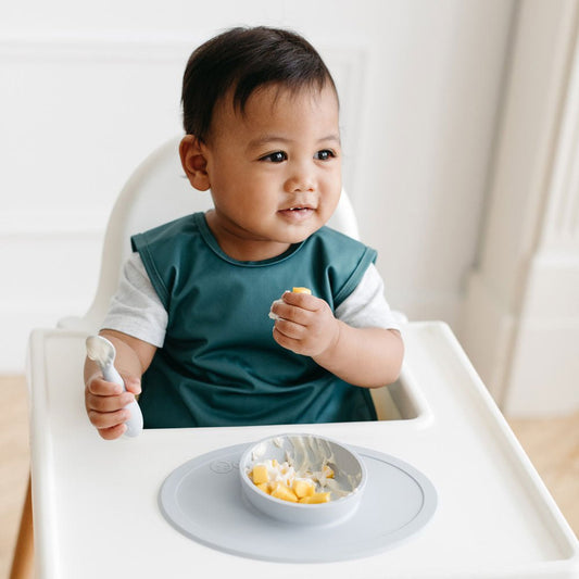 Mealtime Moments: How to Photograph Your Baby’s Milestones - Hip Mommies