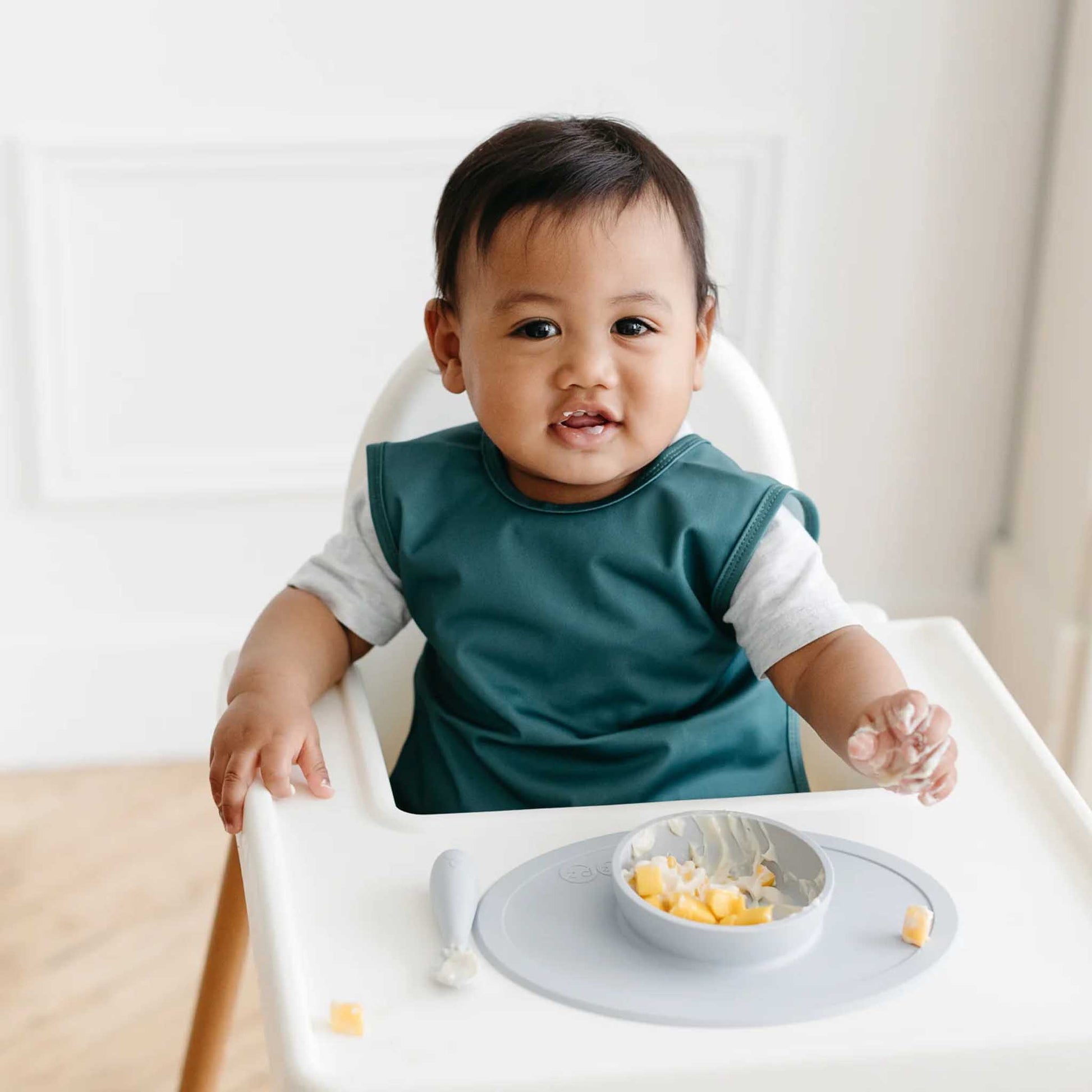 BapronBaby Toddler Bib (6m-3T): Minimalist Solid Colours | Canada Bibs Hip Mommies