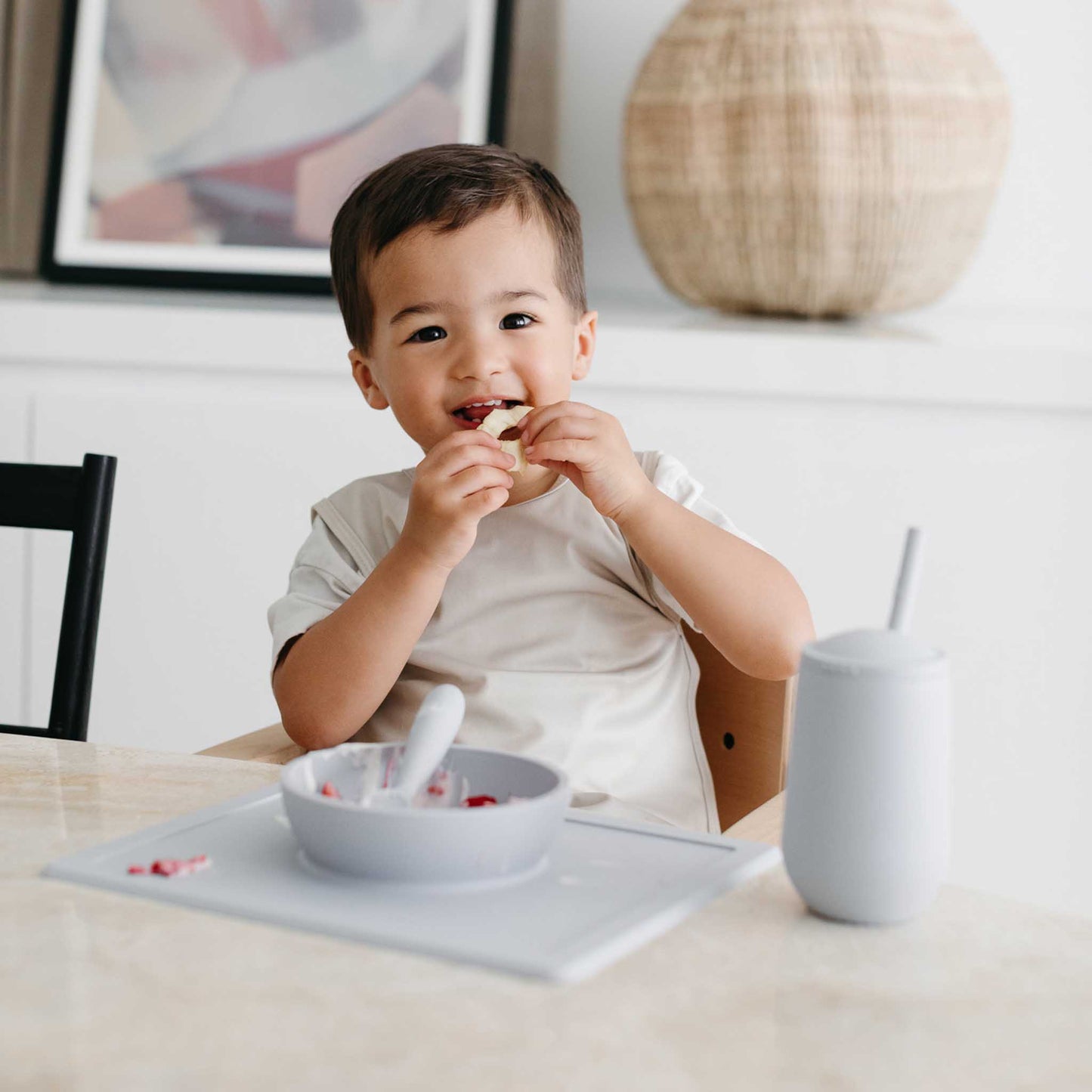 ezpz Happy Bowl | Suction Bowl & Placemat for Toddlers | Canada Bowl Hip Mommies