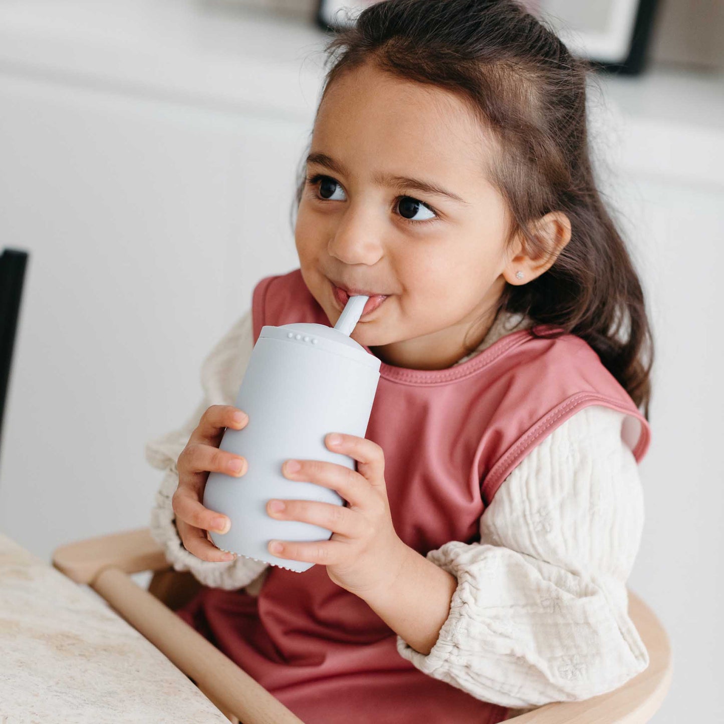 ezpz Happy Feeding Set | Silicone Plate, Cup, Straw & Utensils Canada Feeding Hip Mommies