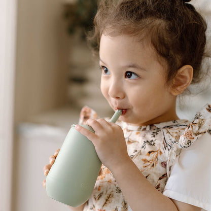 ezpz Happy Feeding Set | Silicone Plate, Cup, Straw & Utensils Canada Feeding Hip Mommies