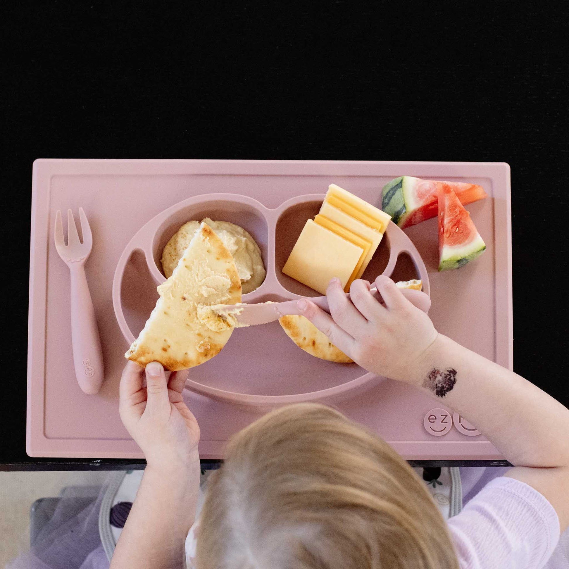 ezpz Happy Feeding Set | Silicone Plate, Cup, Straw & Utensils Canada Feeding Hip Mommies