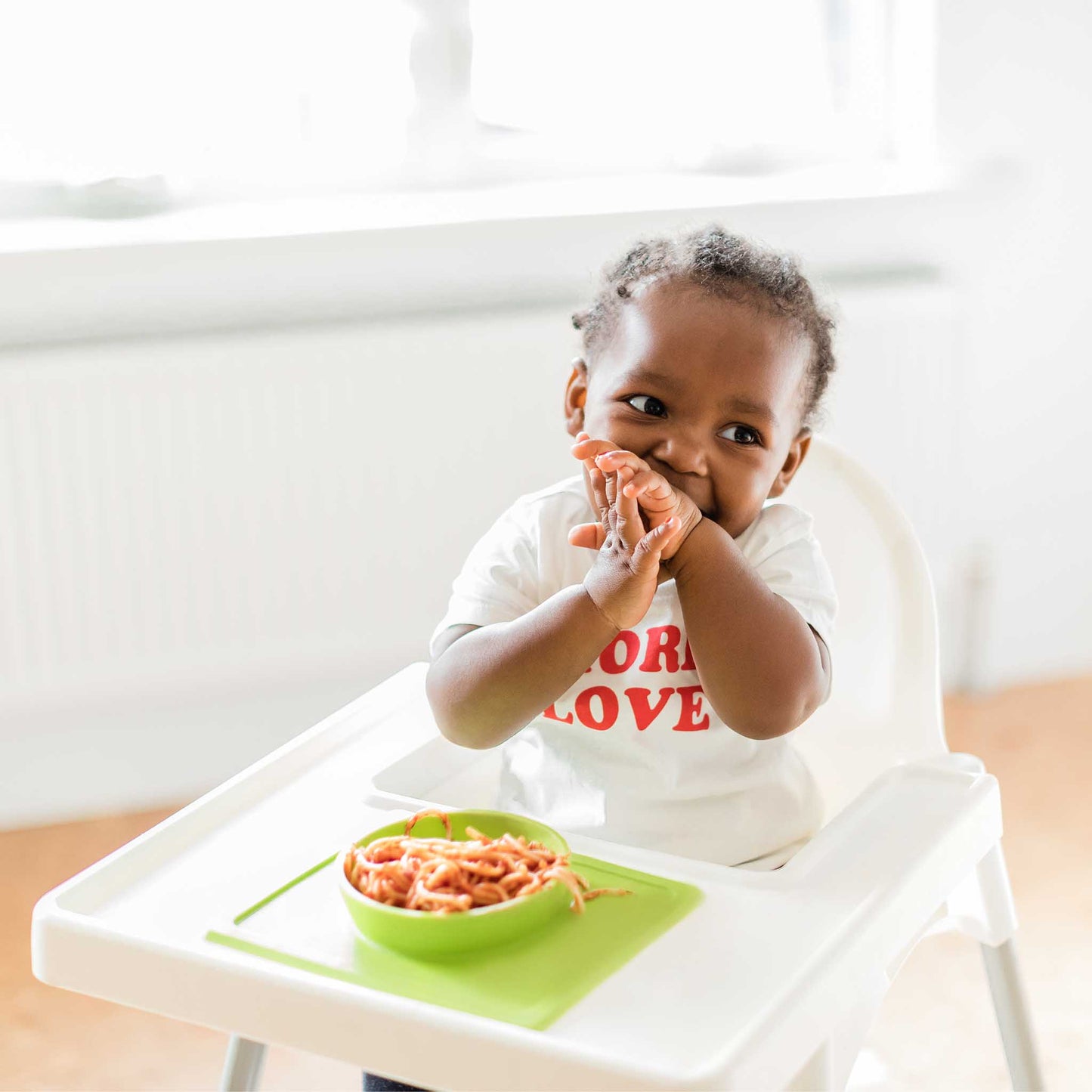 ezpz Mini Bowl: Suction Bowl for Infants & Toddlers | Canada Bowl Hip Mommies