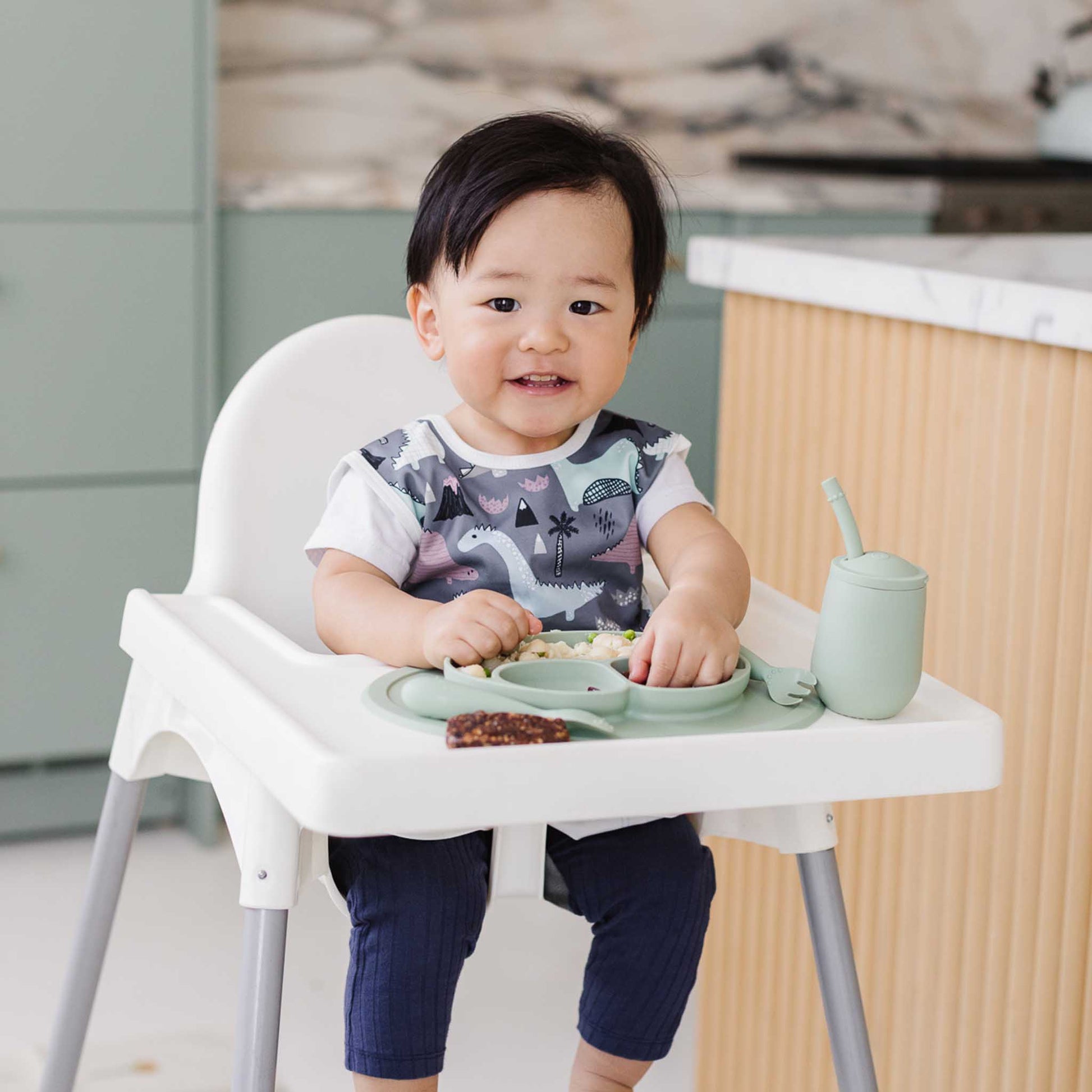 relove | ezpz Mini Cup + Straw System | highly discounted, sample sale | Canada Sippy Cups Hip Mommies