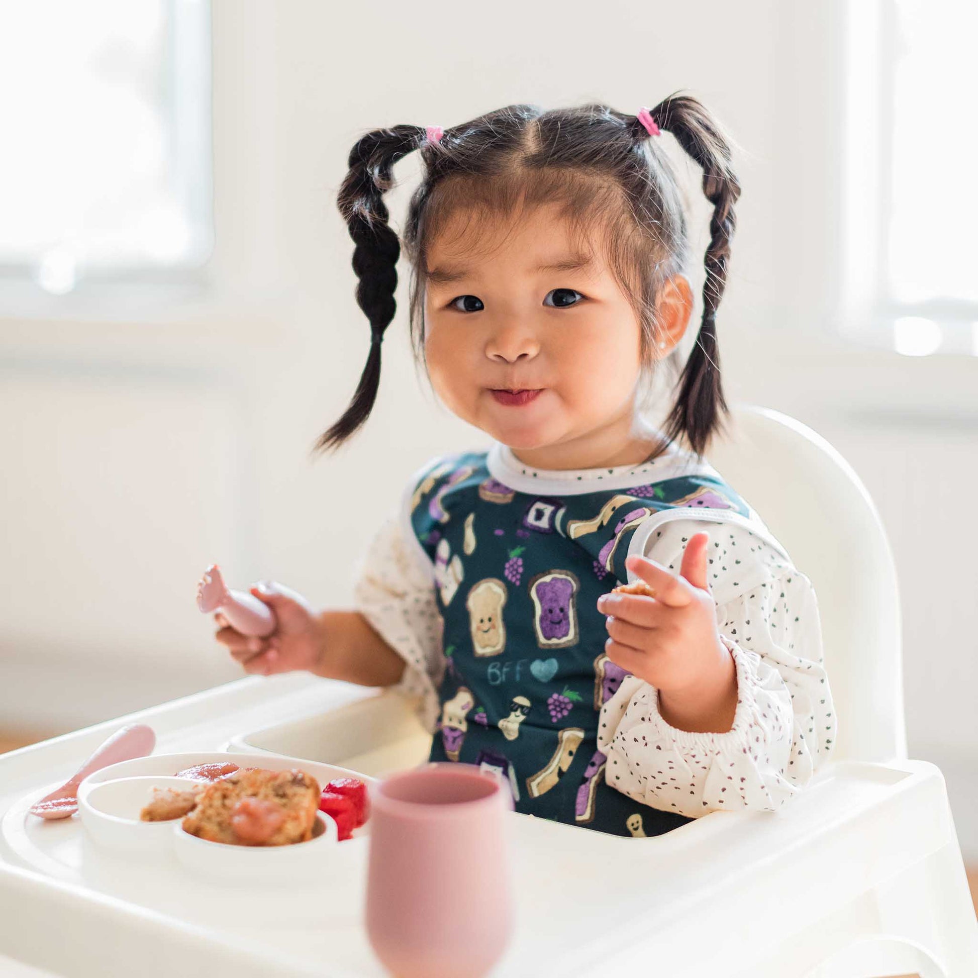 ezpz Mini Mat | Silicone Plate + Placemat for Toddlers | Canada Feeding Hip Mommies