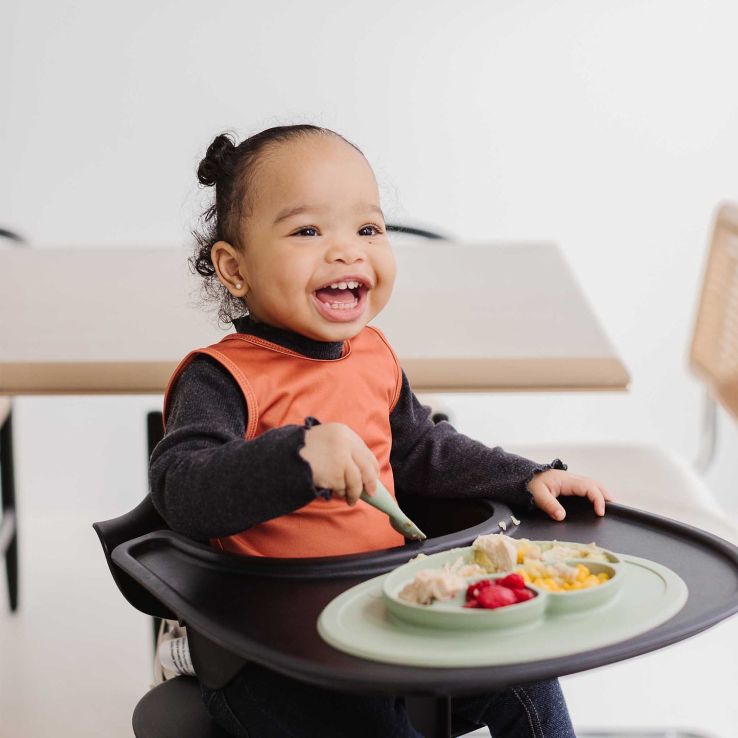 ezpz Mini Mat | Silicone Plate + Placemat for Toddlers | Canada Feeding Hip Mommies