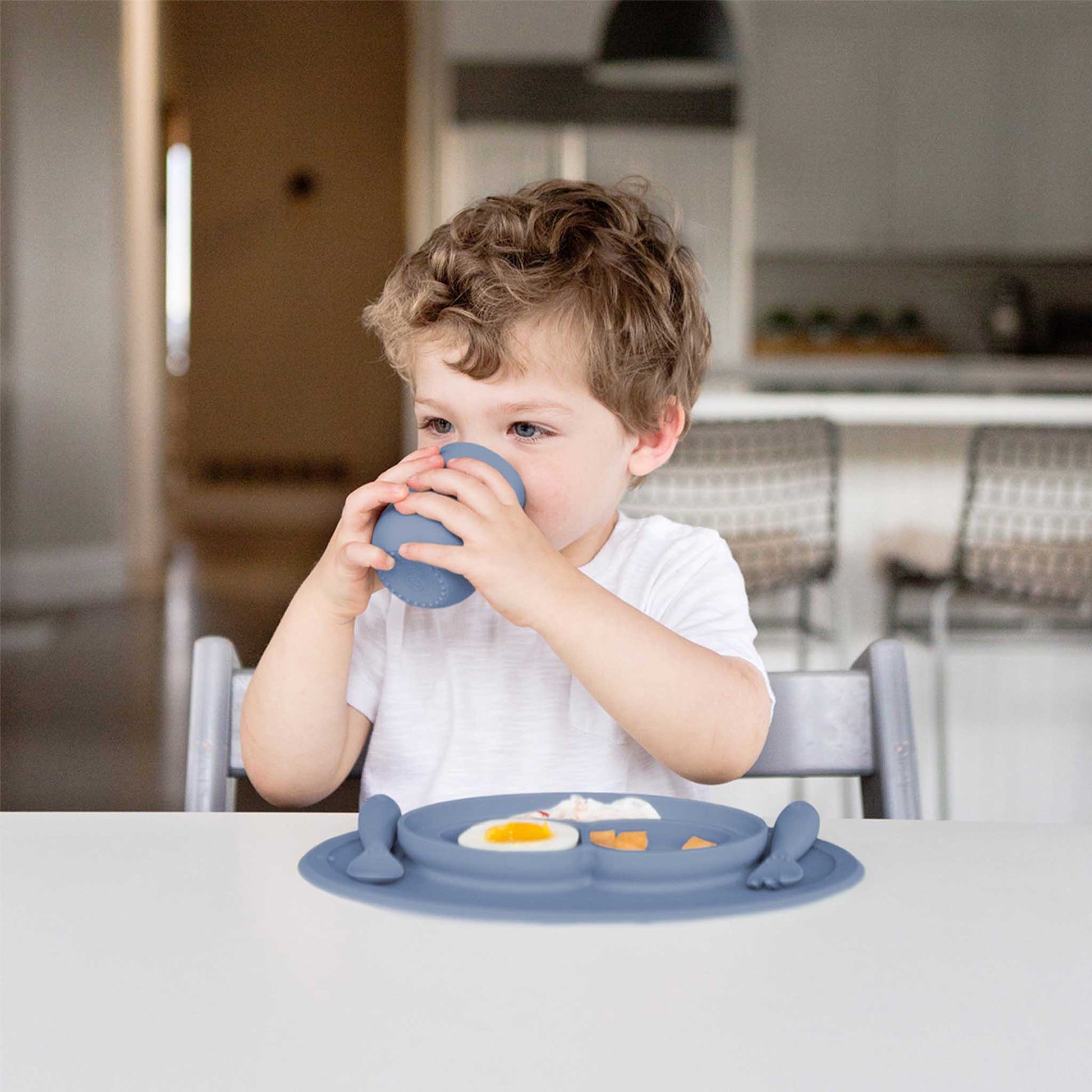 ezpz Mini Mat | Silicone Plate + Placemat for Toddlers | Canada Feeding Hip Mommies