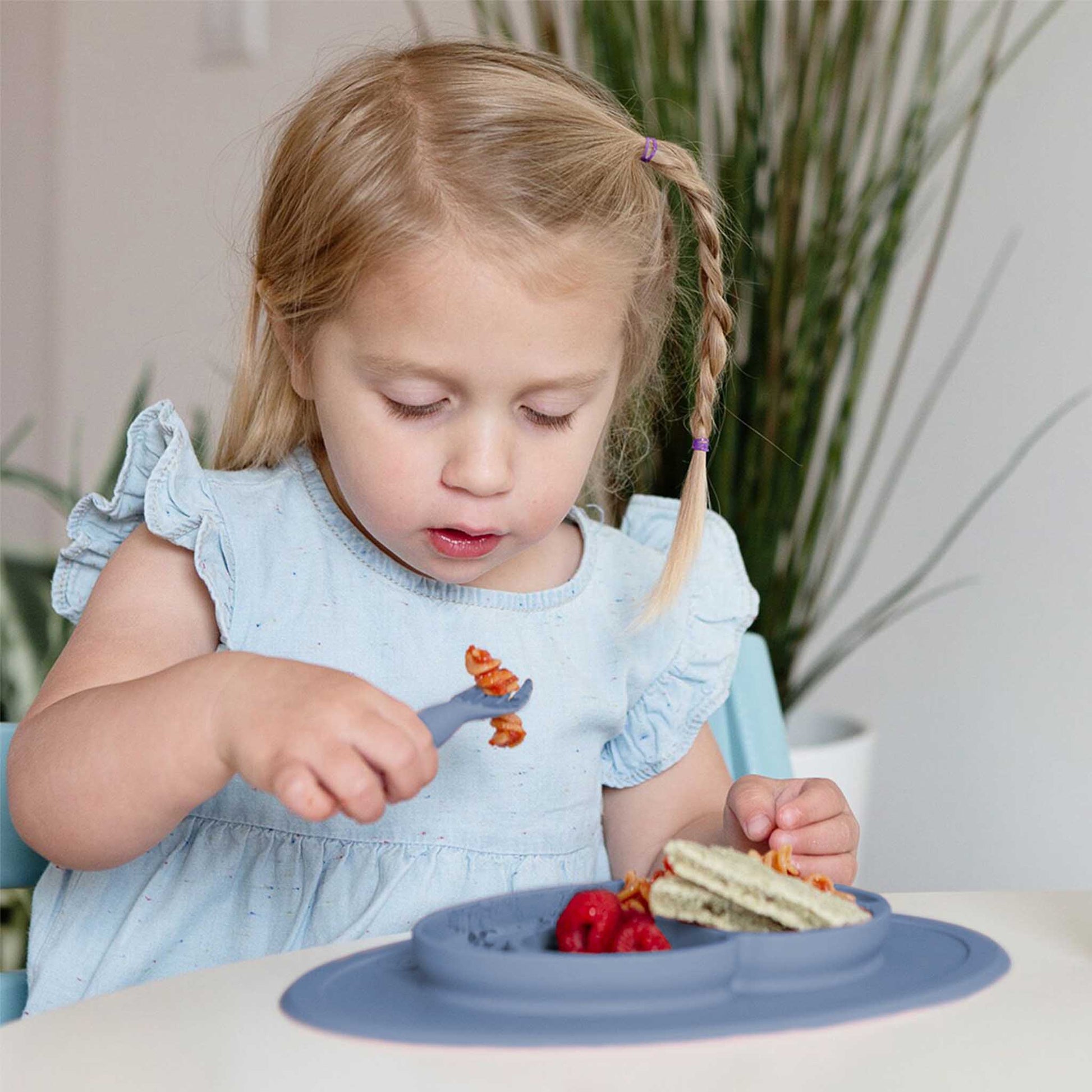 ezpz Mini Mat | Silicone Plate + Placemat for Toddlers | Canada Feeding Hip Mommies