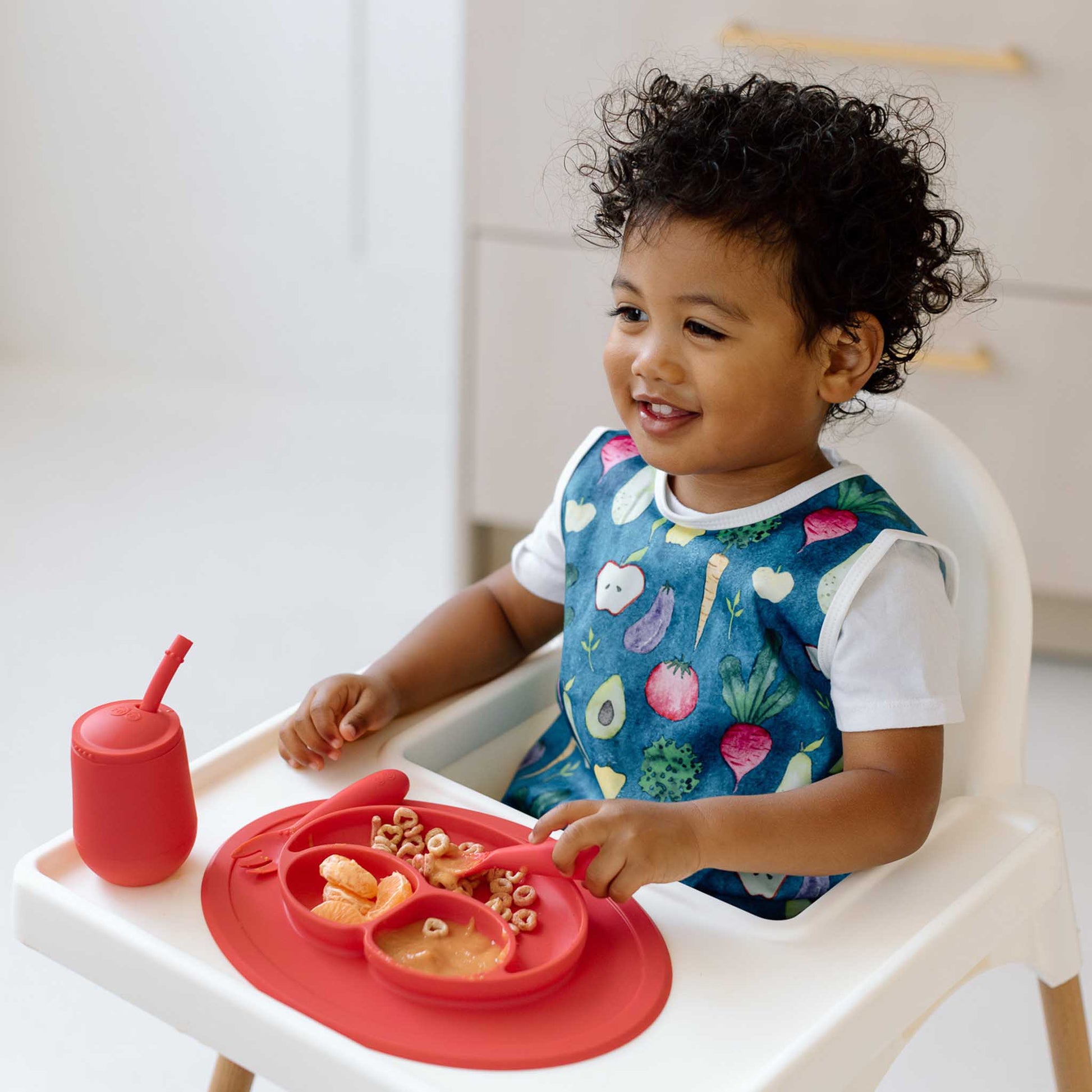 ezpz Mini Mat | Silicone Plate + Placemat for Toddlers | Canada Feeding Hip Mommies