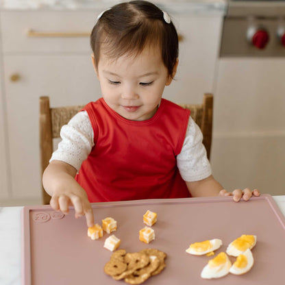 ezpz Mini Placemat | Non-Slip Silicone for Mealtime and Play | Canada Feeding Hip Mommies