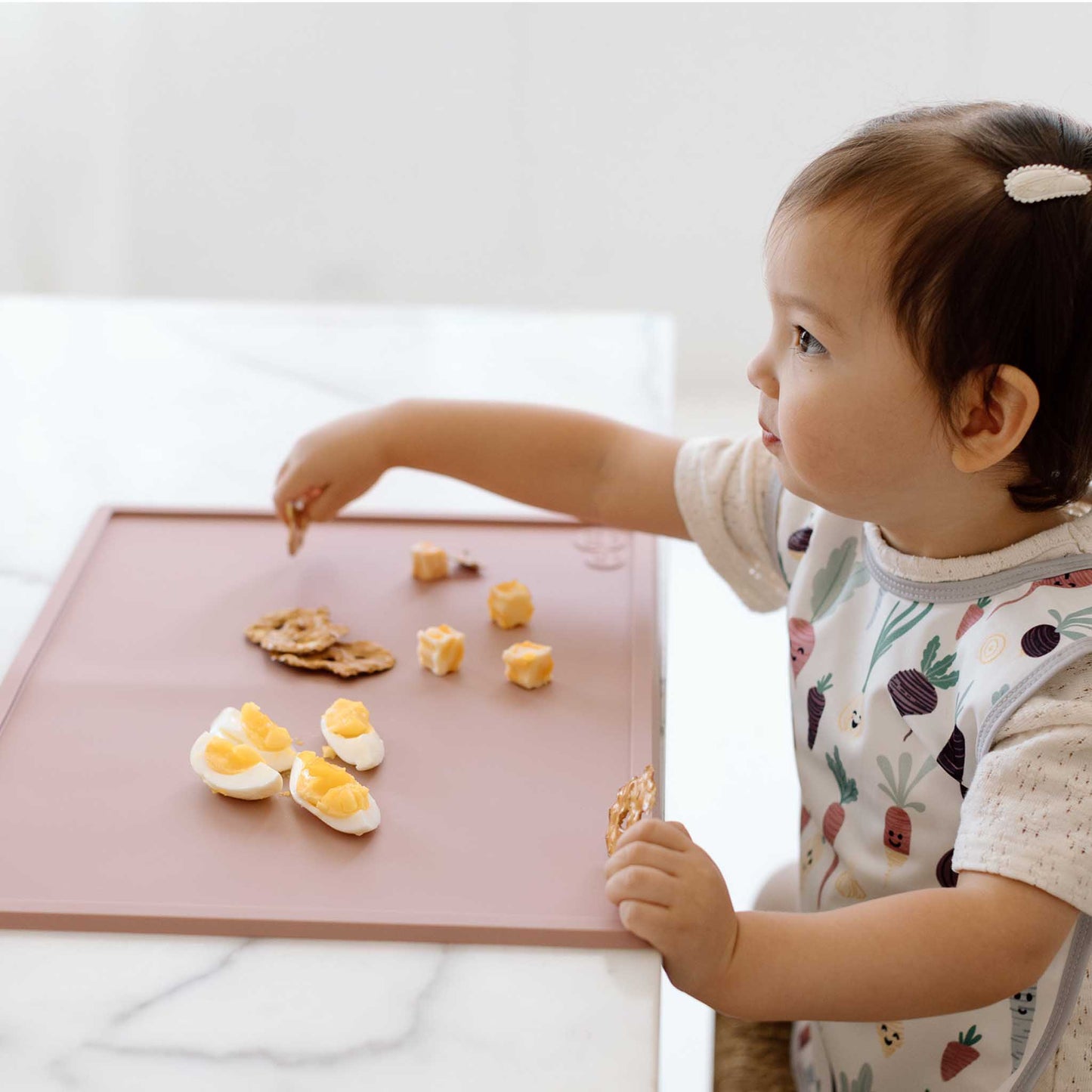 ezpz Mini Placemat | Non-Slip Silicone for Mealtime and Play | Canada Feeding Hip Mommies