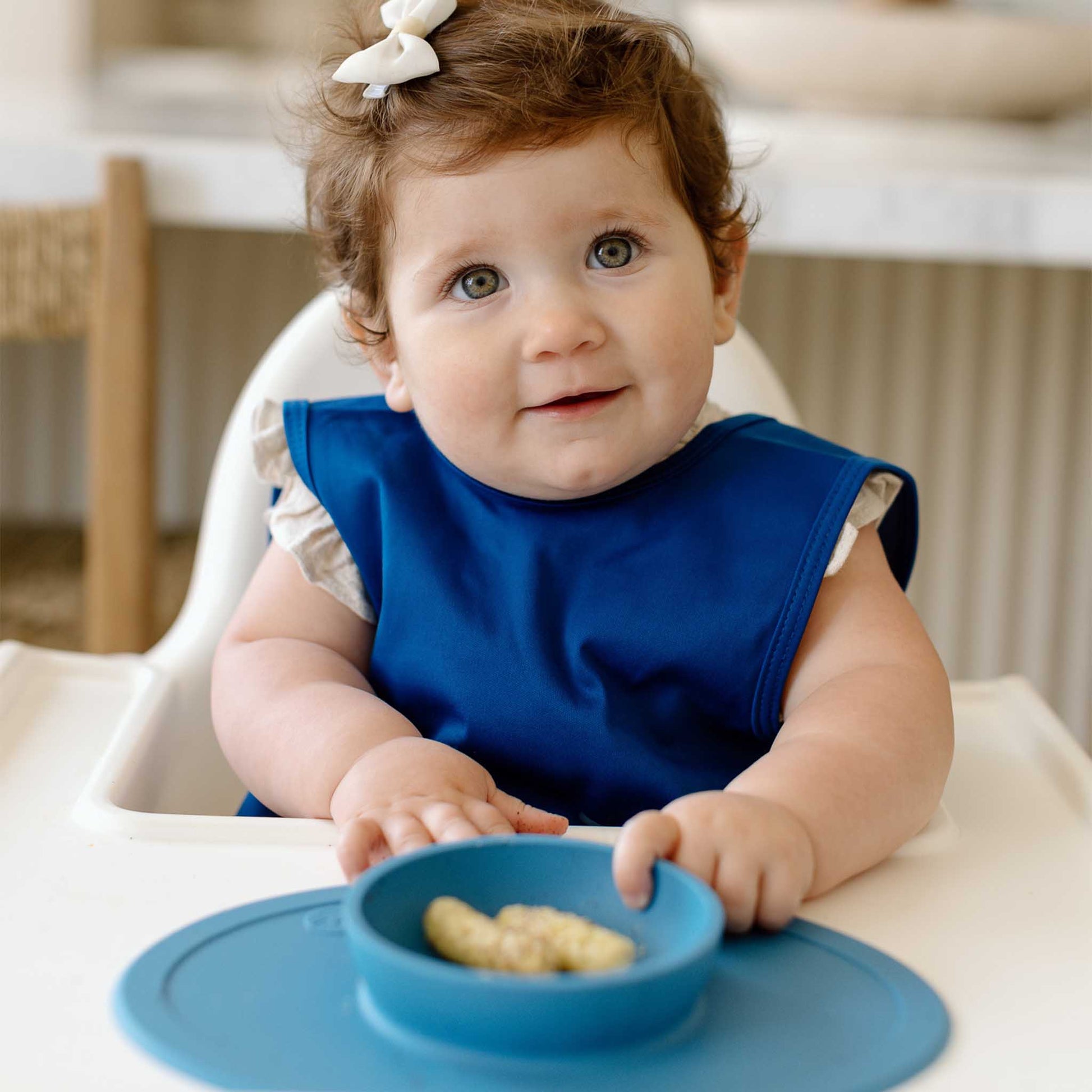ezpz Tiny Bowl | for first foods and baby-led weaning | Canada Bowl Hip Mommies
