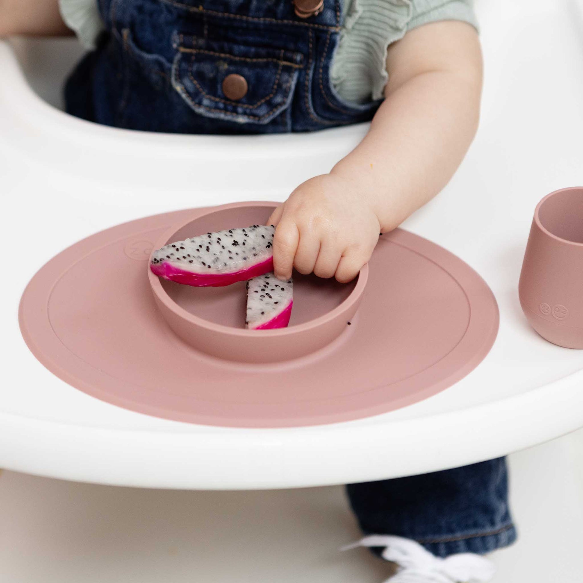 ezpz Tiny Bowl | for first foods and baby-led weaning | Canada Bowl Hip Mommies