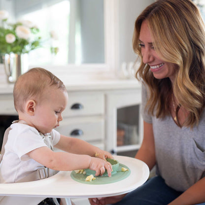 ezpz Tiny Bowl | for first foods and baby-led weaning | Canada Bowl Hip Mommies