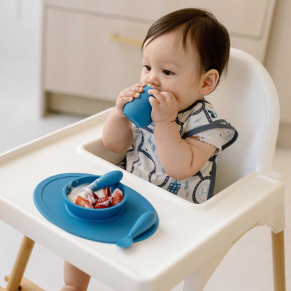 relove | ezpz Developmental Cup Set  | sustainable sale | Canada Baby Shower Gift Hip Mommies