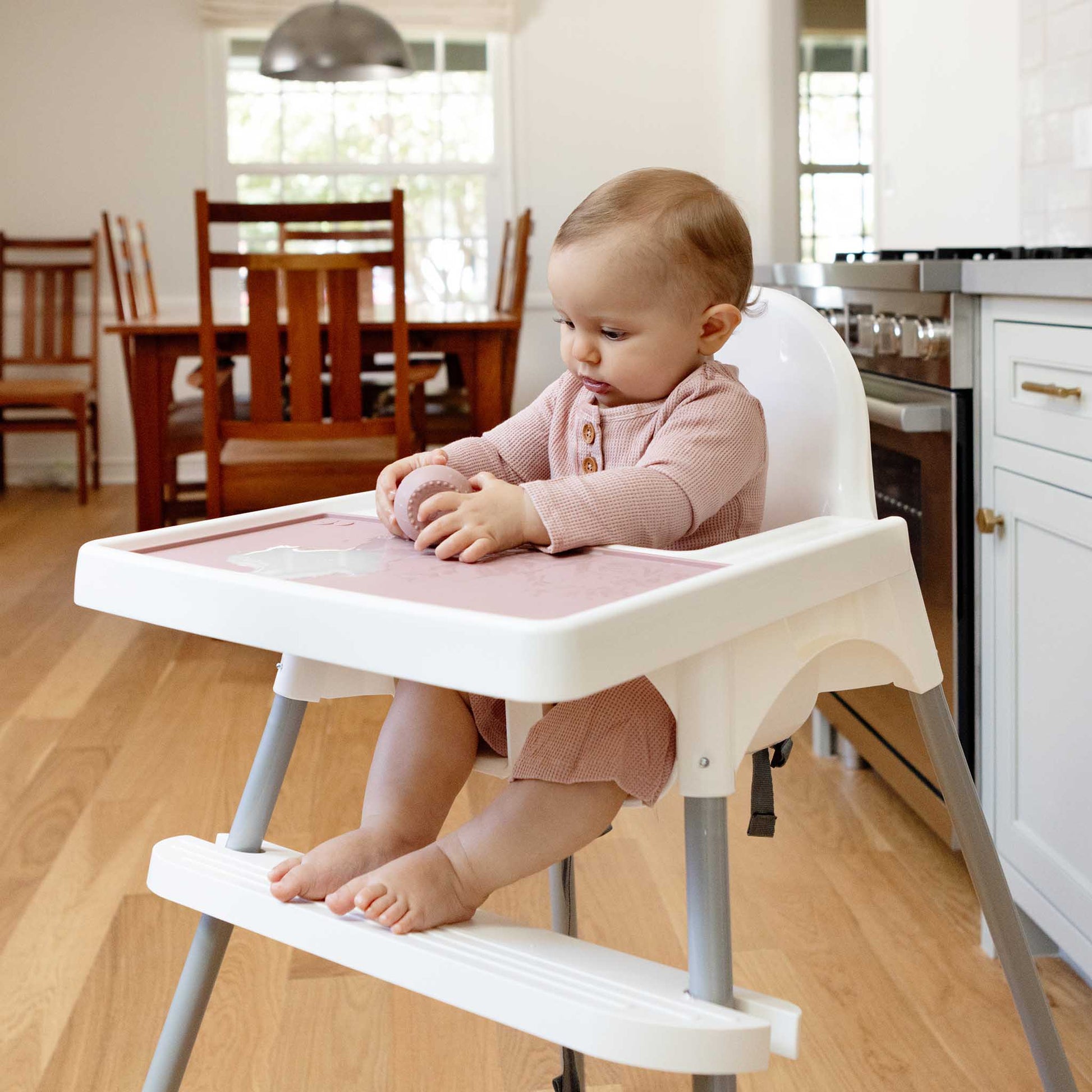 ezpz Tiny Placemat | Non-slip, Non-Toxic, Silicone | Canada Feeding Hip Mommies