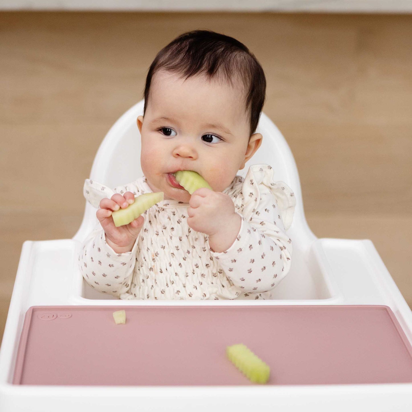 ezpz Tiny Placemat | Non-slip, Non-Toxic, Silicone | Canada Feeding Hip Mommies