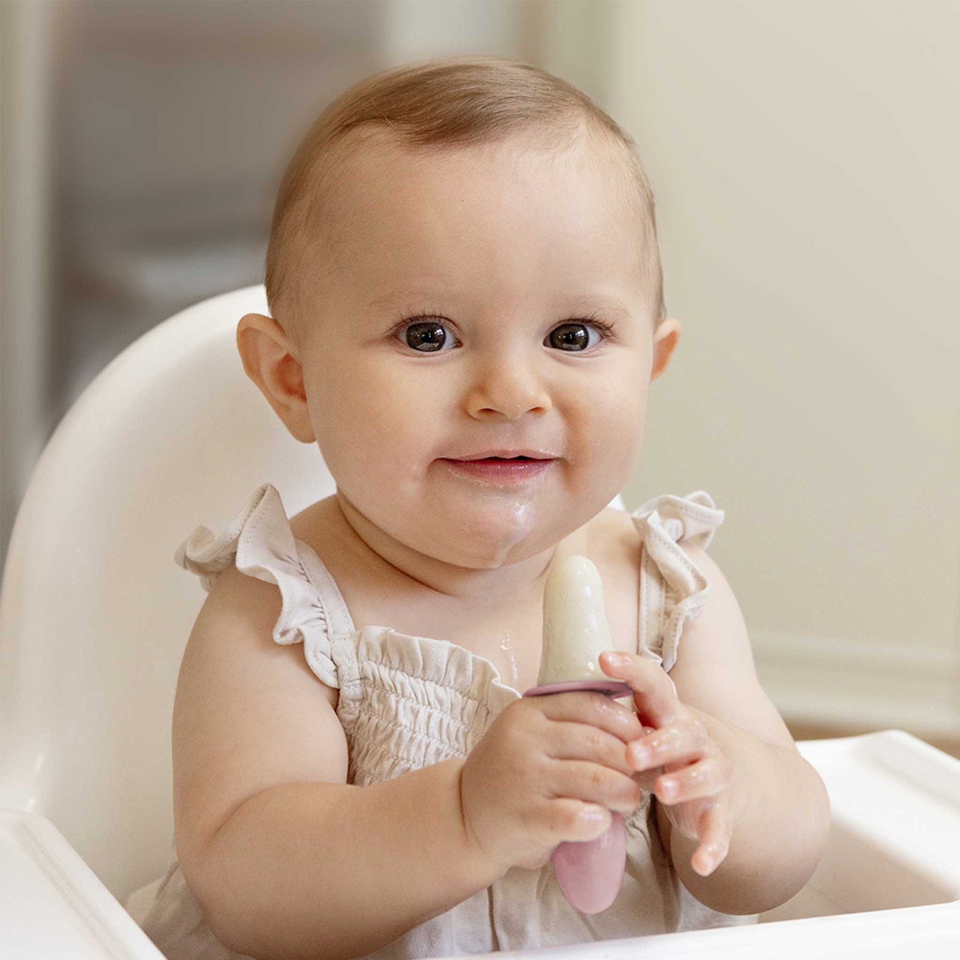 ezpz Gift Bundle Baby Shower | Pre-Feeding Essentials | Canada Baby Shower Gift Hip Mommies