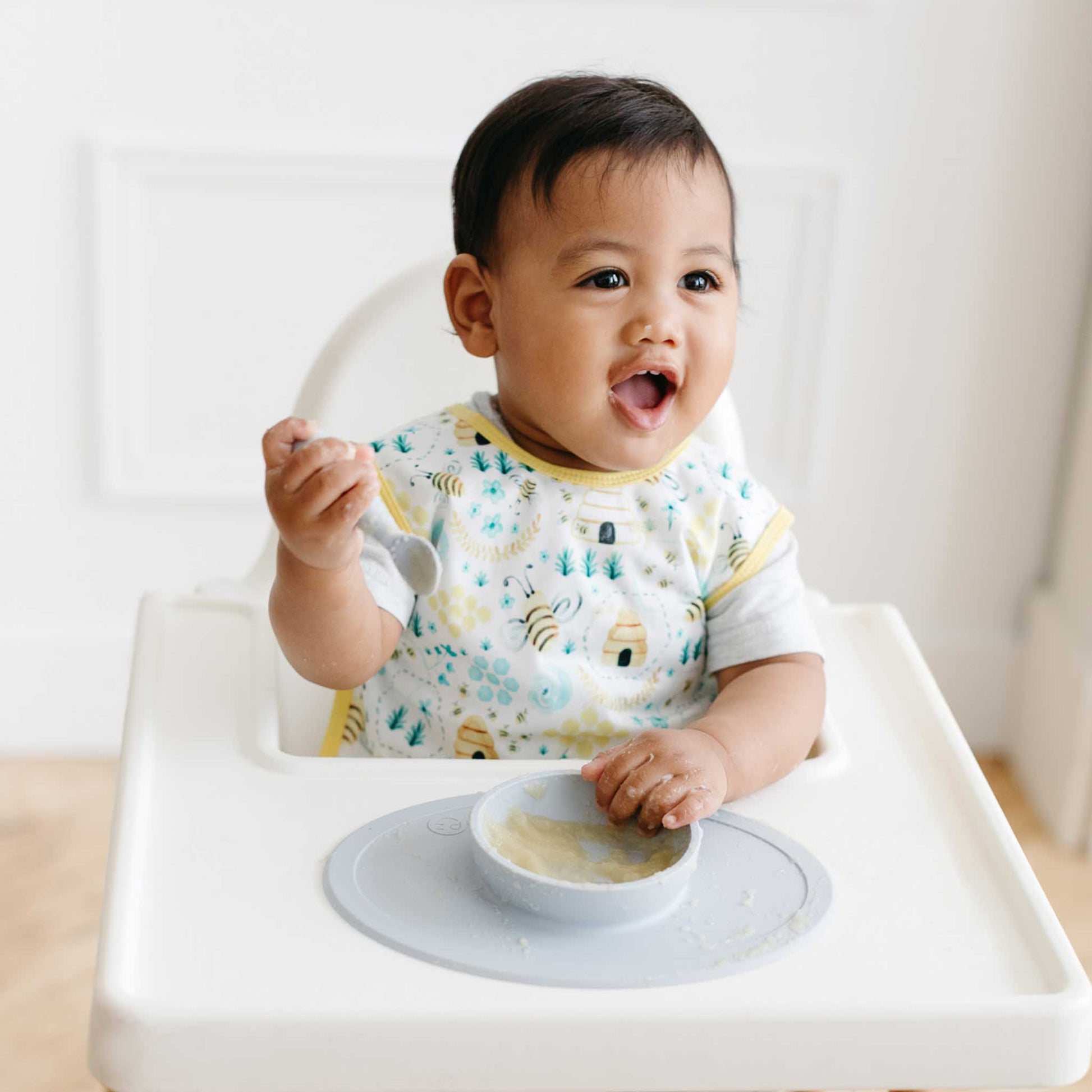 ezpz Tiny Spoons | For Self-Feeding & Baby-Led Weaning | Canada Utensils Hip Mommies