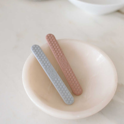 ezpz Sensory Tongue Depressor (2-Pack) | Baby Oral Care | Canada Oral Care Hip Mommies