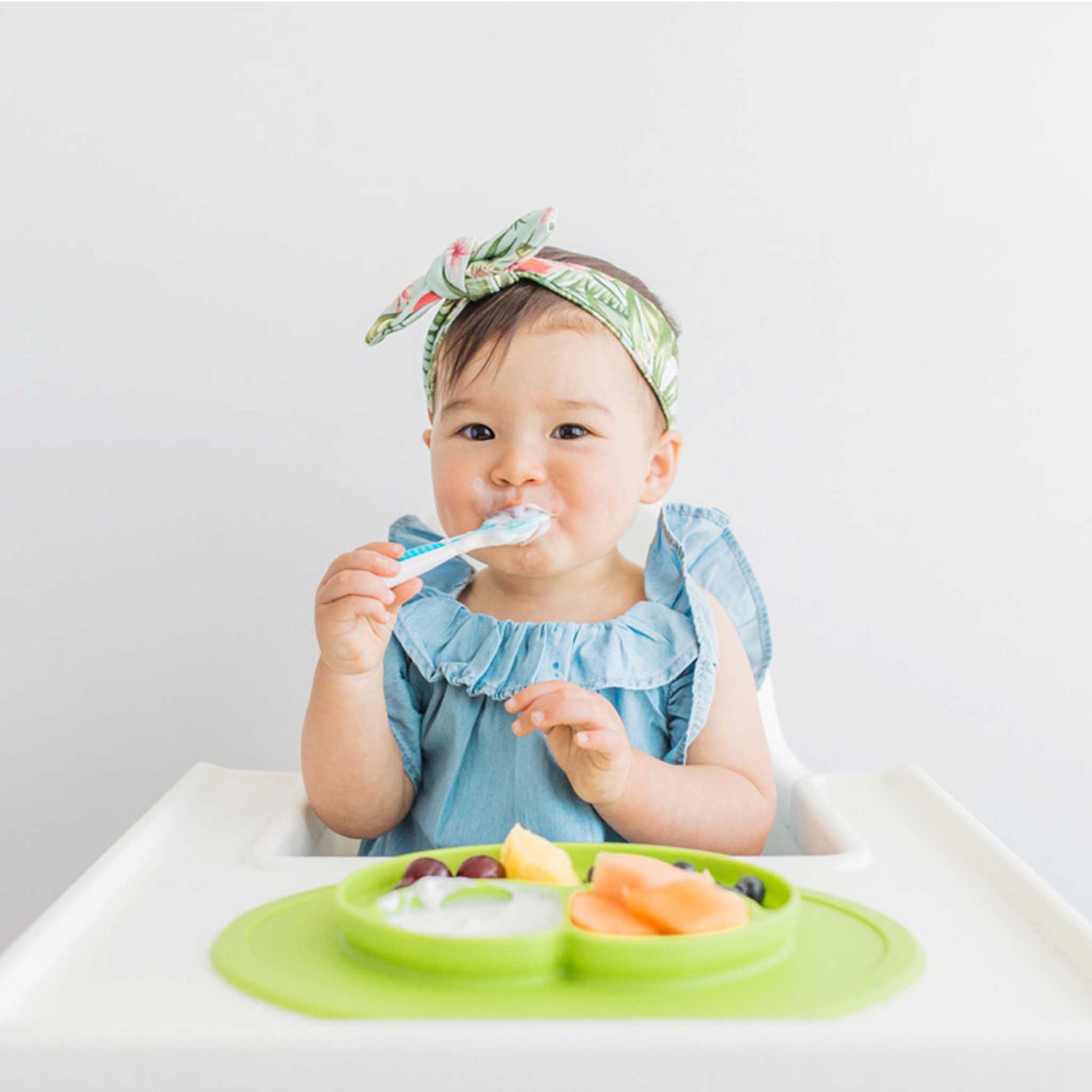 ezpz Mini Mat | Silicone Plate + Placemat for Toddlers | Canada Feeding Hip Mommies
