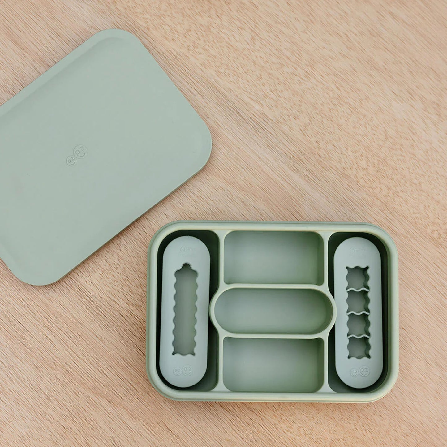ezpz Baby-Led Weaning Travel Box | Feeding & Storage for Babies Feeding Hip Mommies
